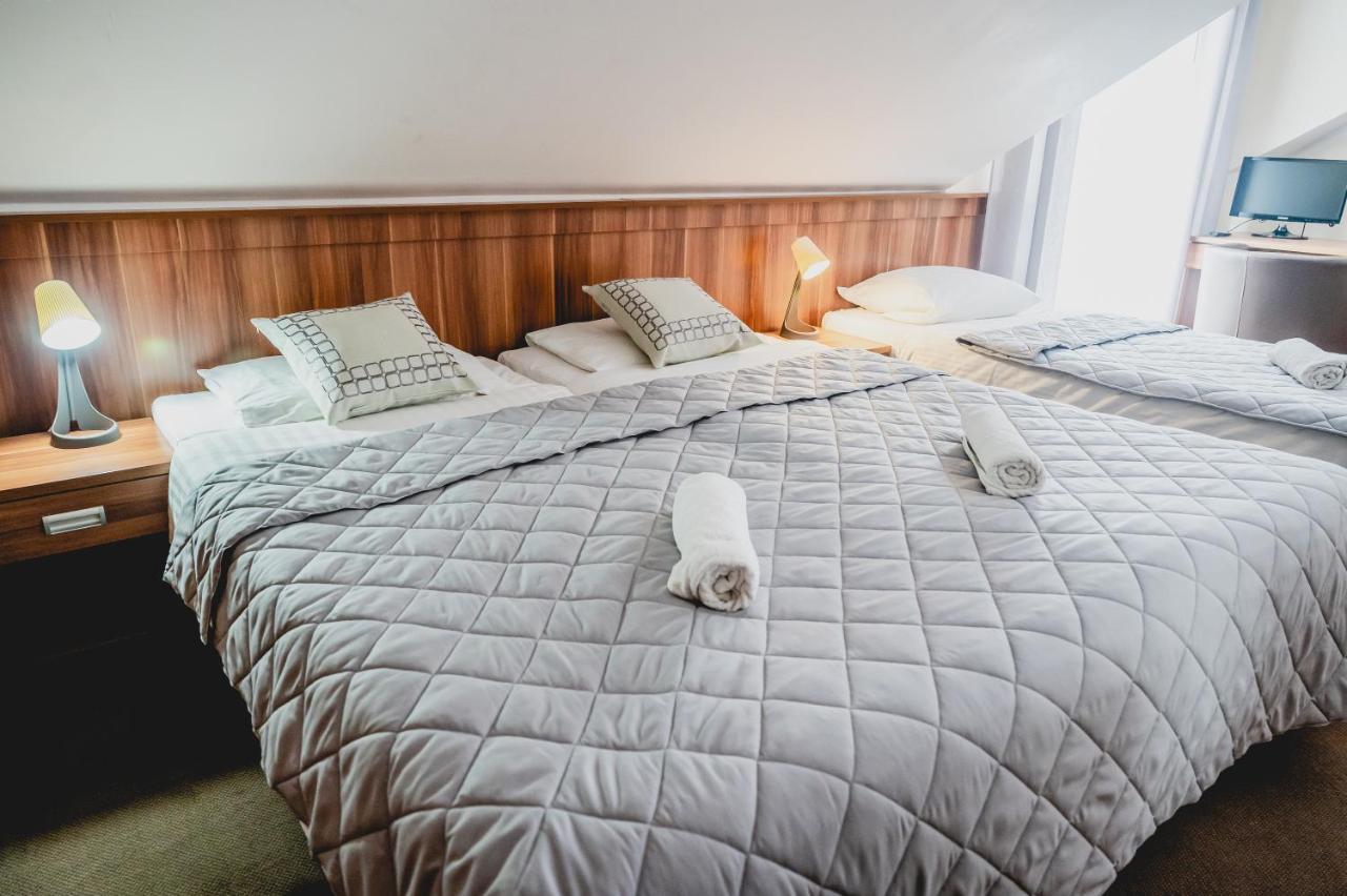 Hotel Nad Morzem- Art-Pension Swierzno Bagian luar foto